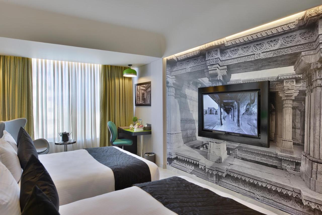 Regenta Central Antarim Amhedabad Dış mekan fotoğraf