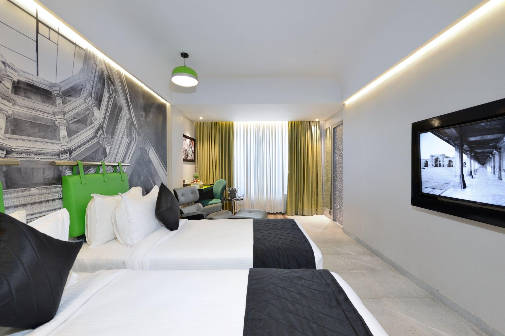 Regenta Central Antarim Amhedabad Dış mekan fotoğraf